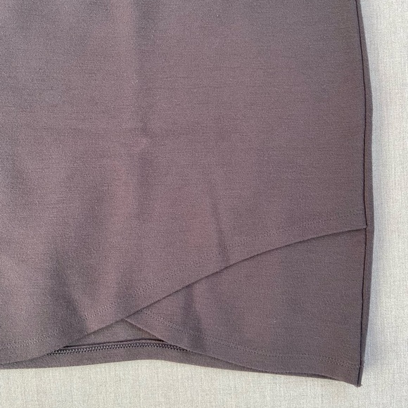 Aritzia Sunday Best Skirt - Picture 5 of 5